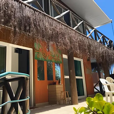 300mts da Praia de Jurerê | Muito Conforto - Pousada Asa Delta Jurerê-3